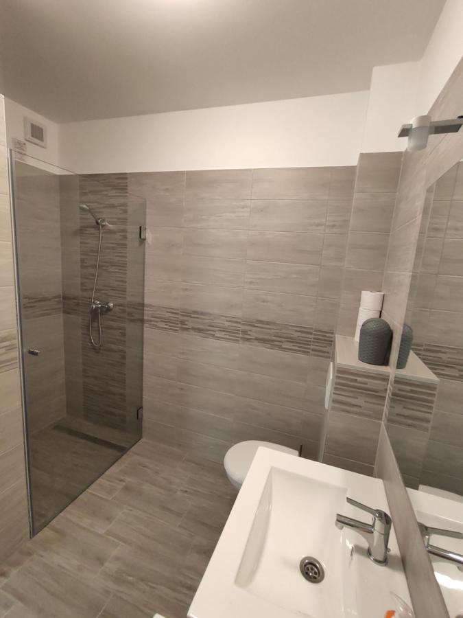 Bajcsy Apartment Debrecen Eksteriør bilde