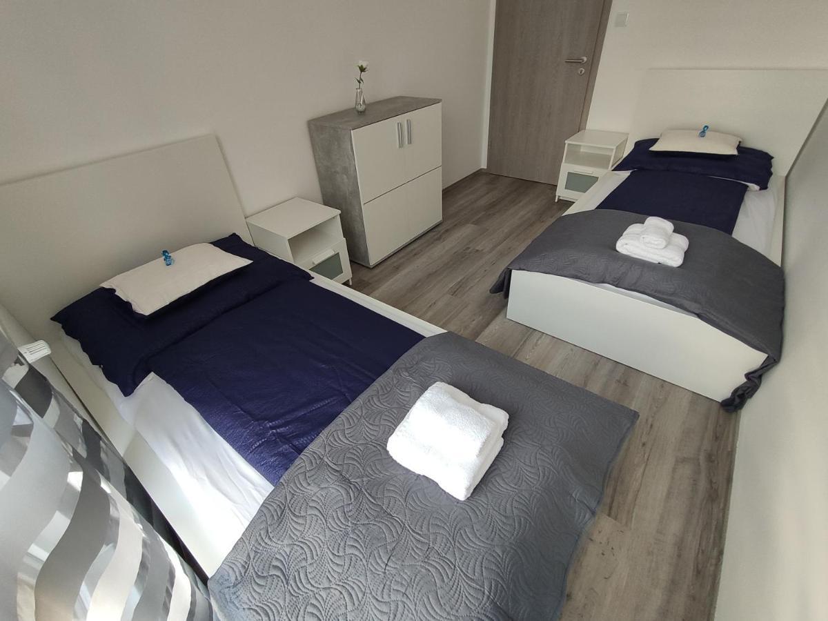 Bajcsy Apartment Debrecen Eksteriør bilde