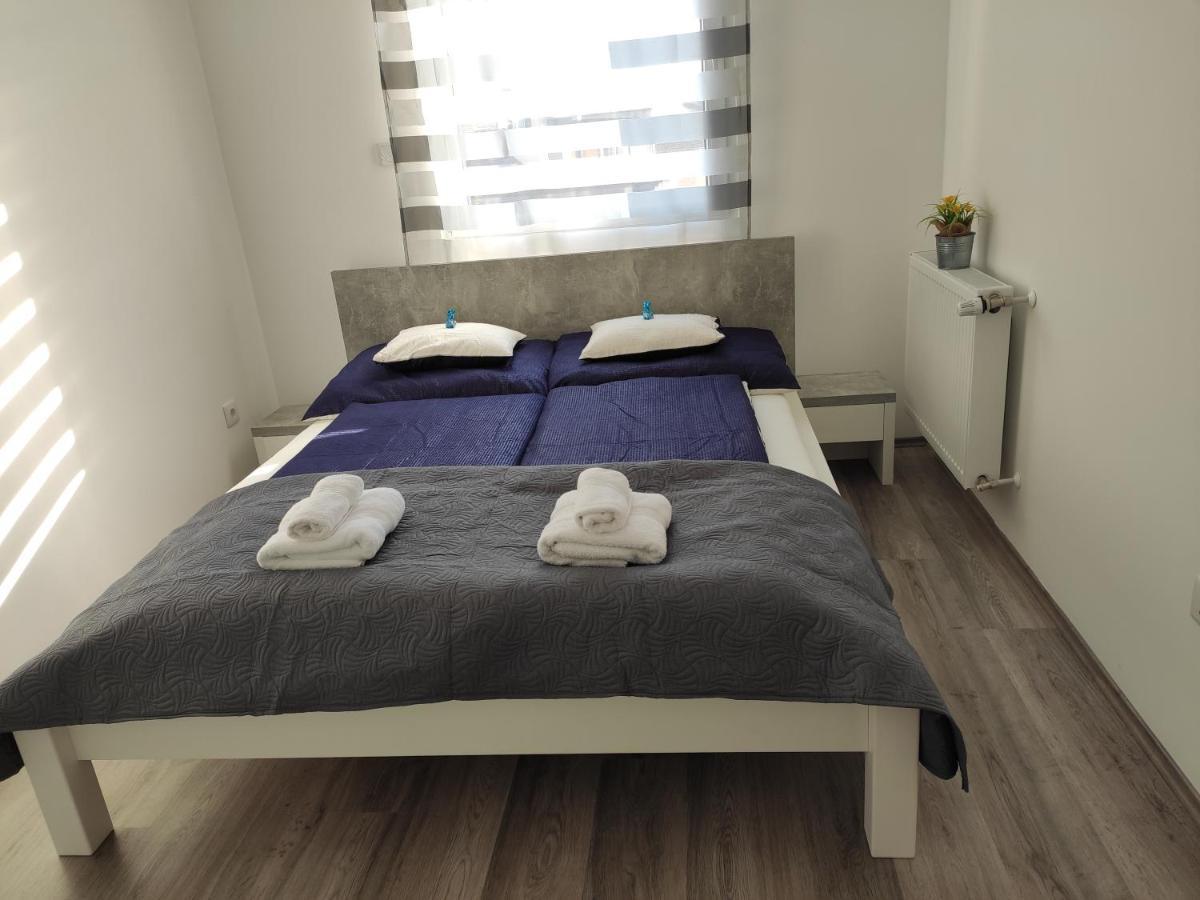 Bajcsy Apartment Debrecen Eksteriør bilde