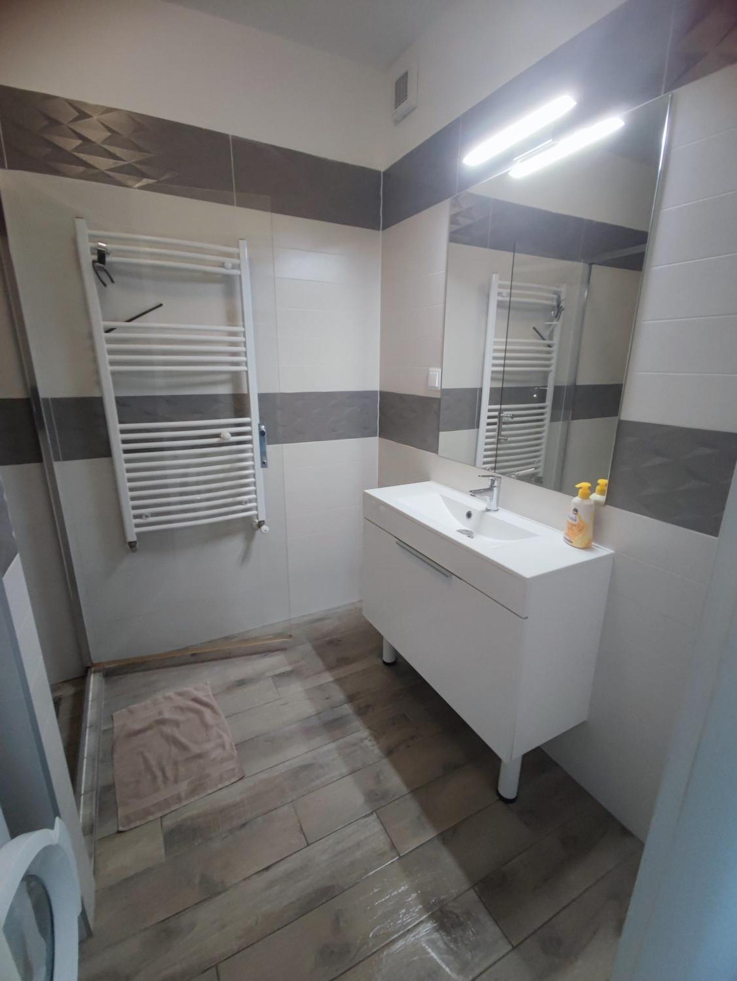 Bajcsy Apartment Debrecen Eksteriør bilde