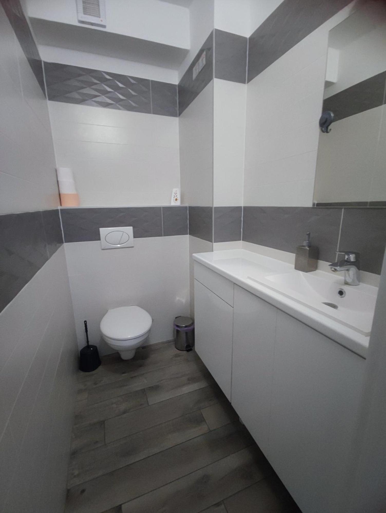 Bajcsy Apartment Debrecen Eksteriør bilde
